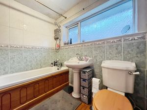 Photo 1- click for photo gallery